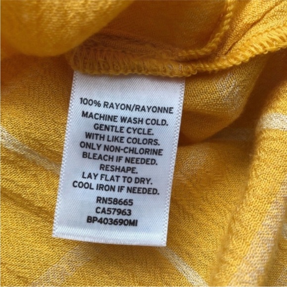 BP. Cropped Buttondown - Picture 5 of 5